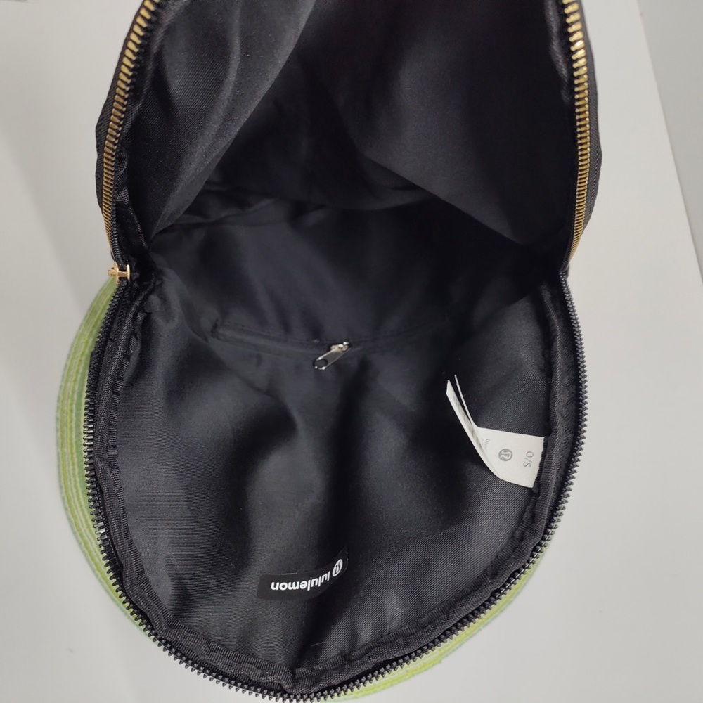 lululemon athletica Midnight Black Crossbody Bag - Picture 5 of 8